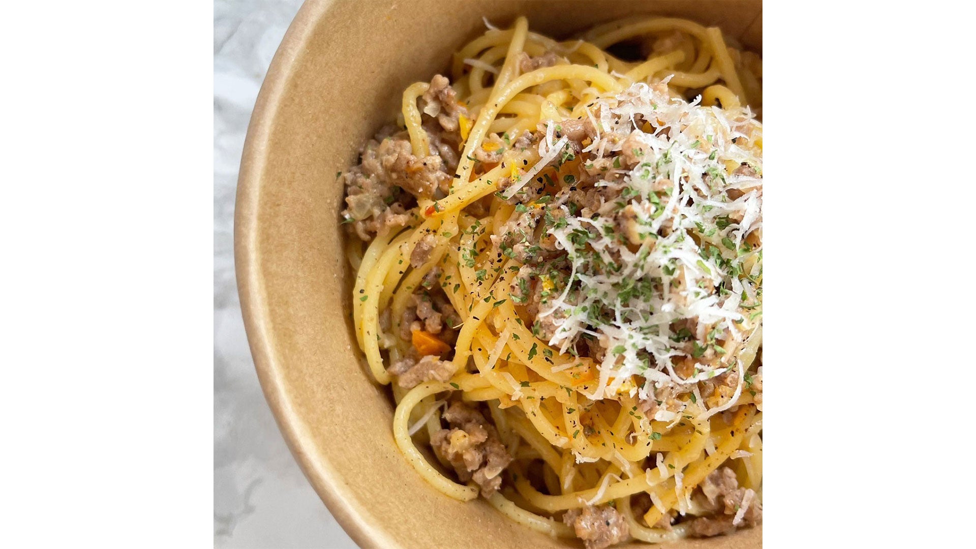 自家製ボロネーゼの生パスタ